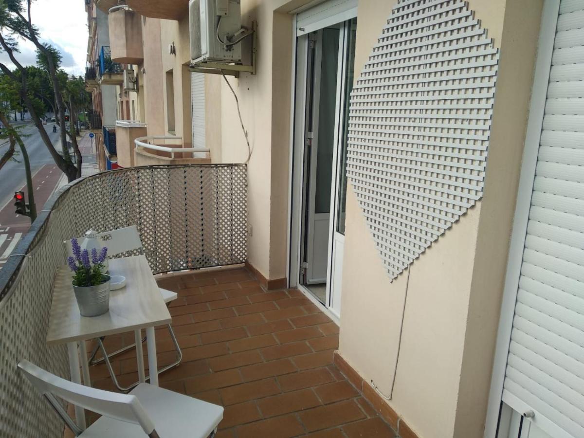 Apartamento En Avda. Quinto Centenario Sanlucar de Barrameda Luaran gambar